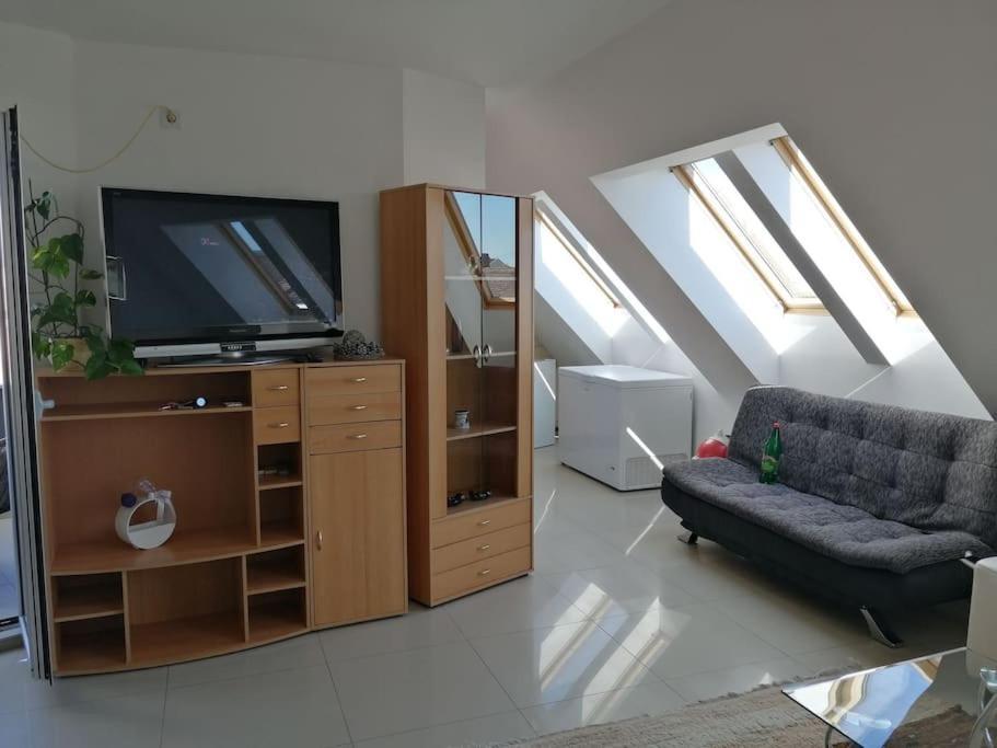 Apartman Natasa 3 Vrsac Exterior foto