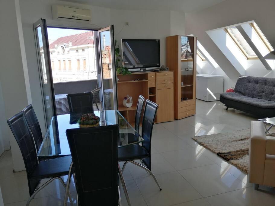 Apartman Natasa 3 Vrsac Exterior foto